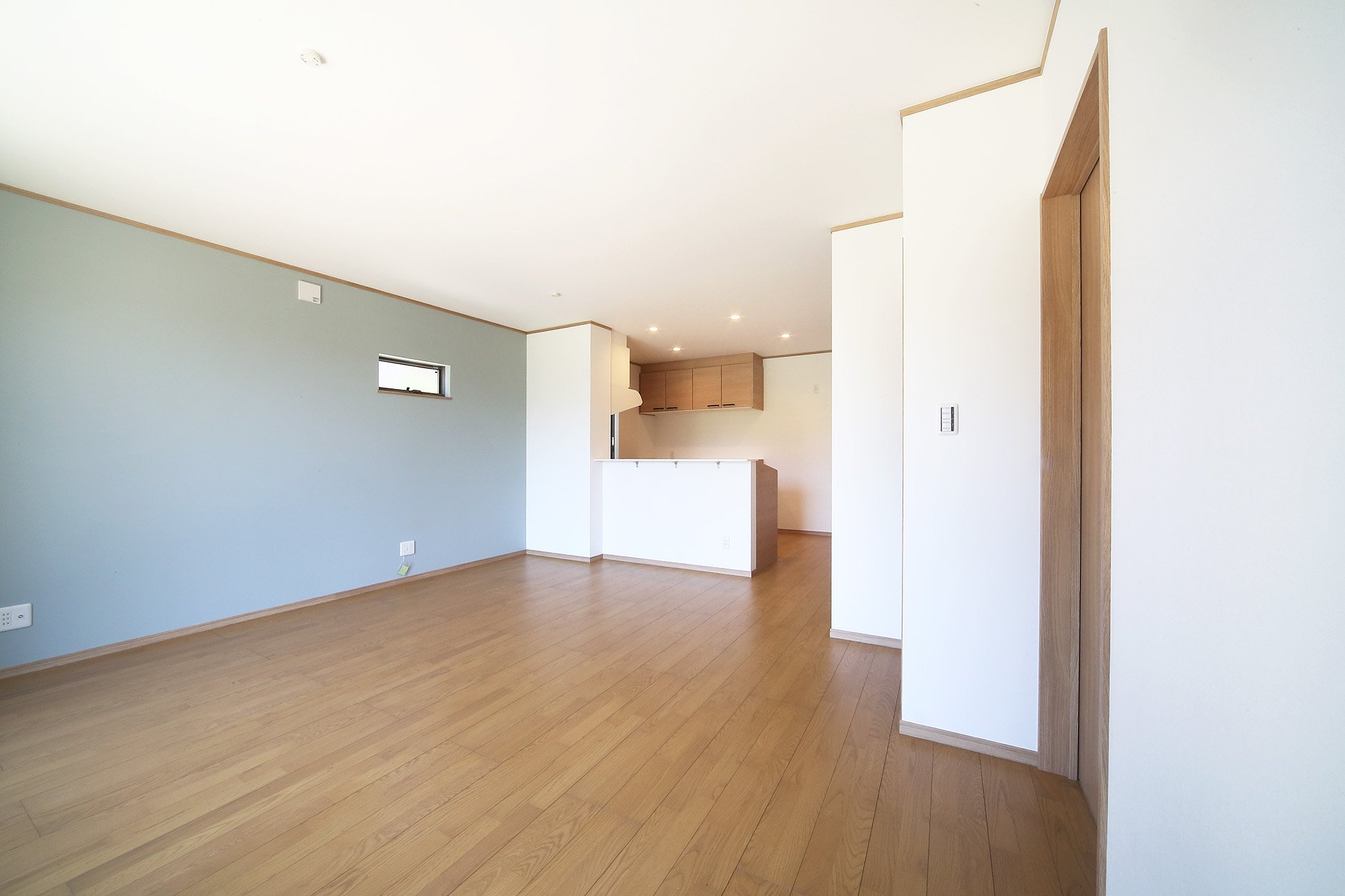 18帖の明るく広々としたLDK